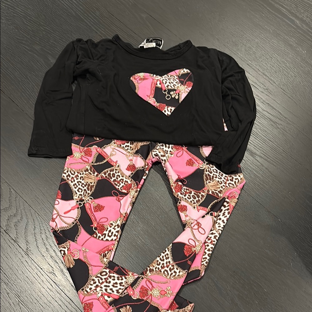 Black Heart Top and Pink Animal Print Leggings Set